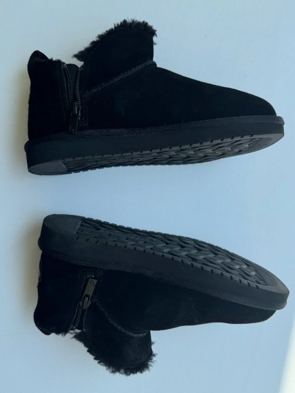 Koolaburra by UGG Kids Koola Ultra Mini Black Suede Winter Boots Size 2 Zipper